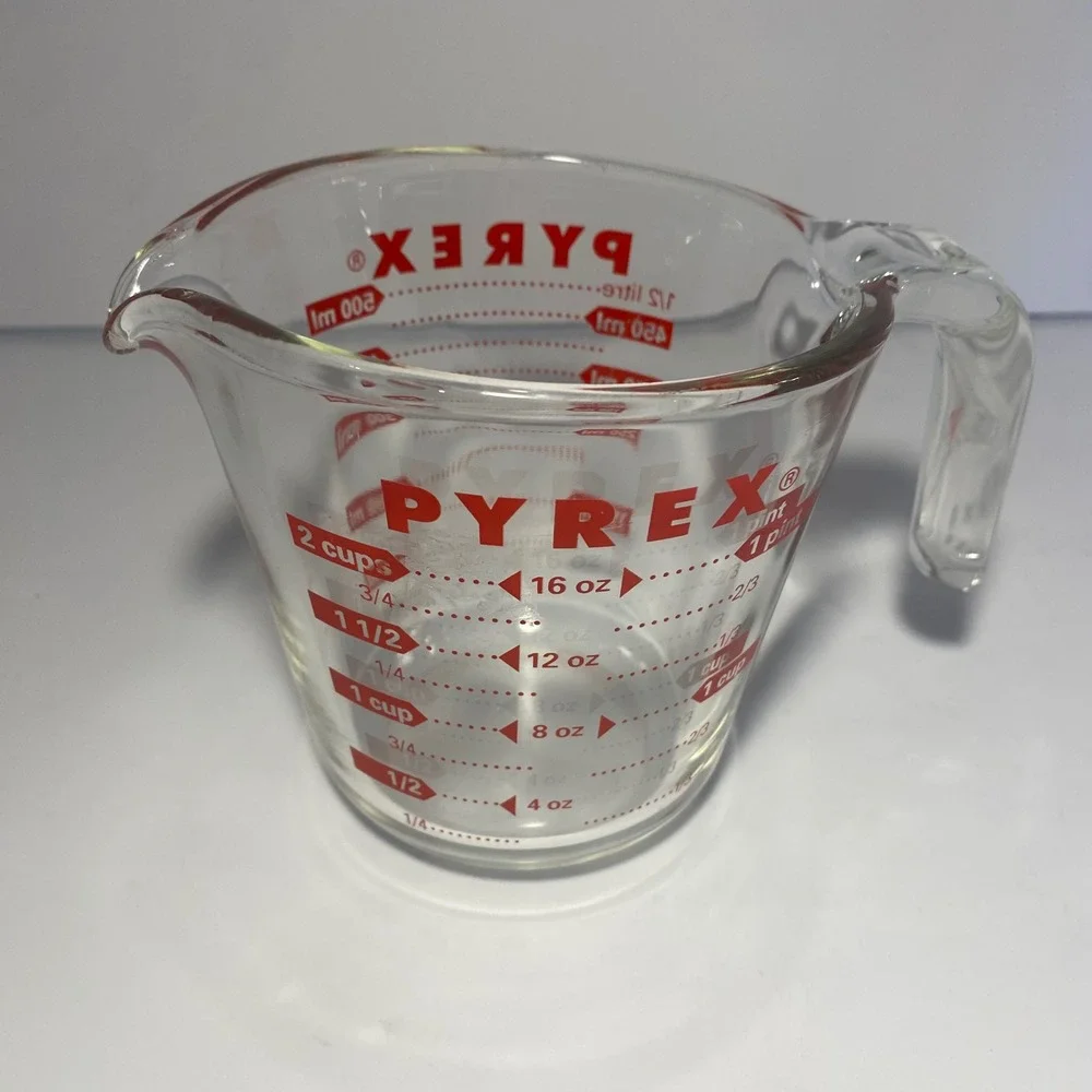 Pyrex Measuring Cup Unisex 2 Cup Clear Vintage Glass Red Markings USA Made
